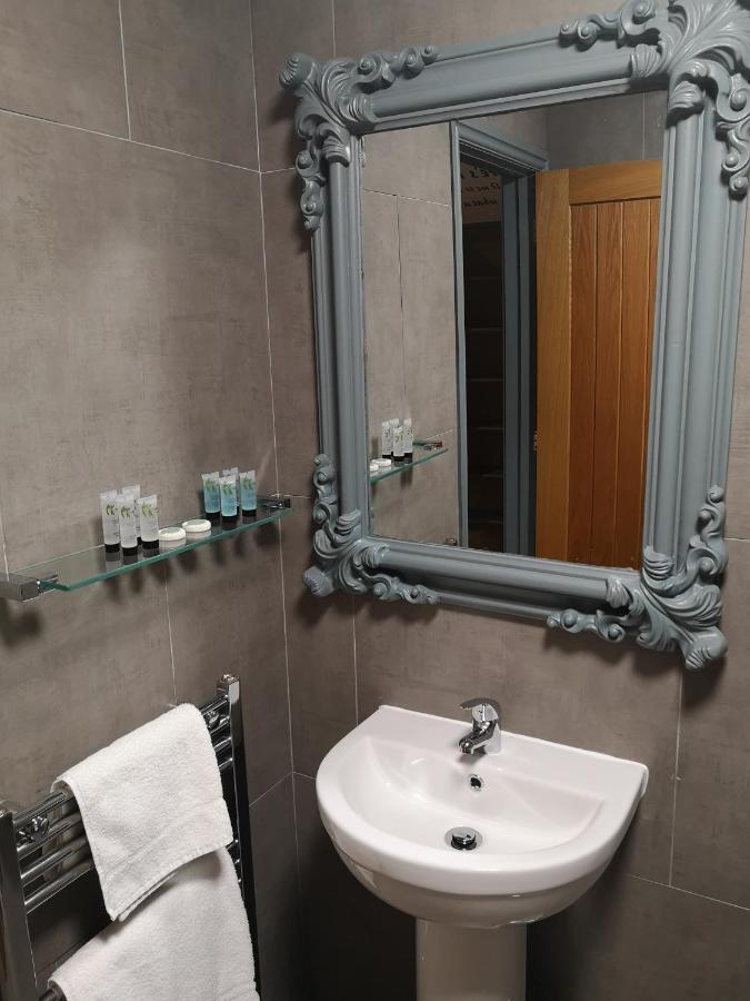 Star Inn Stroud  Luaran gambar