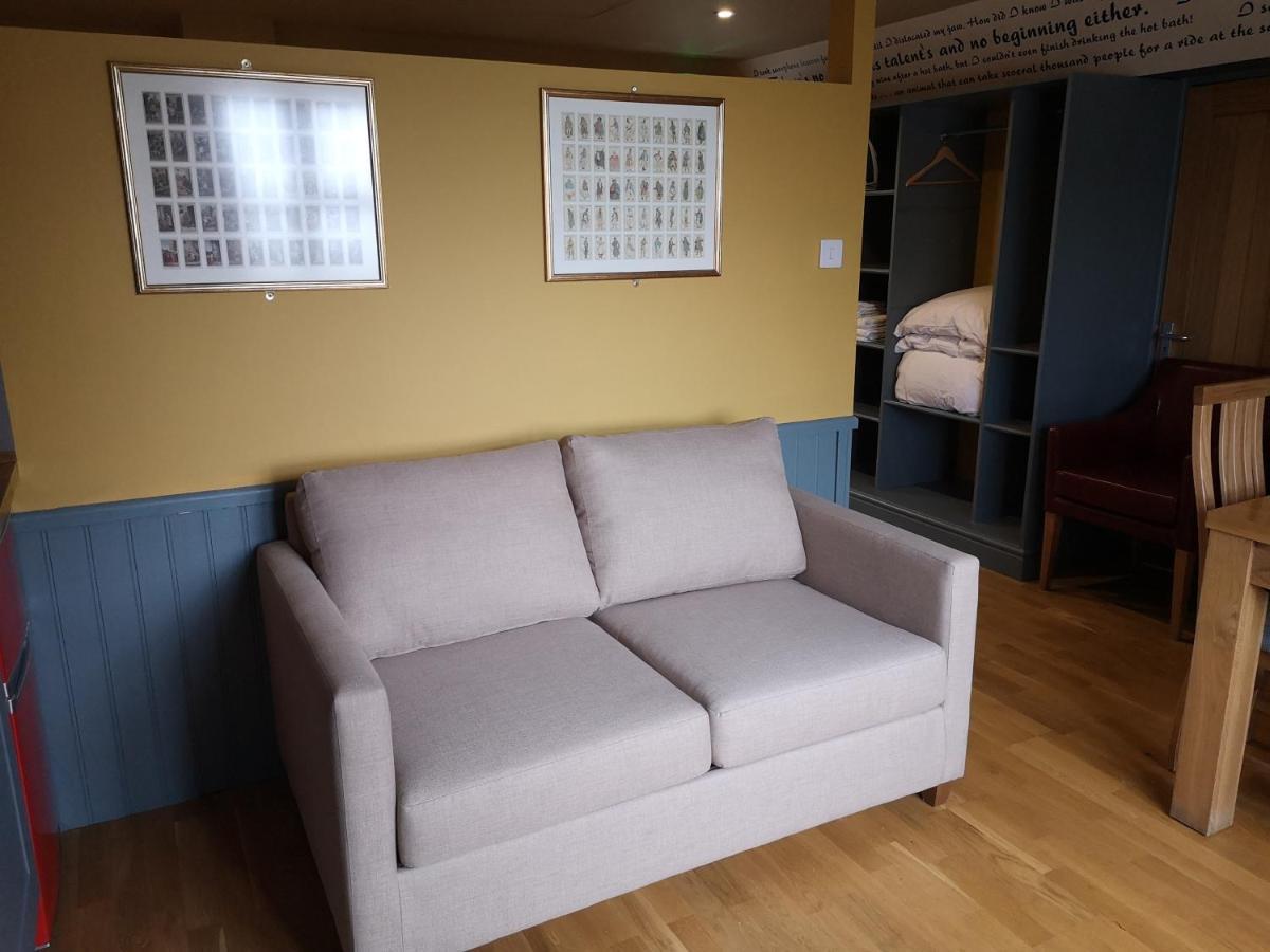 Star Inn Stroud  Luaran gambar
