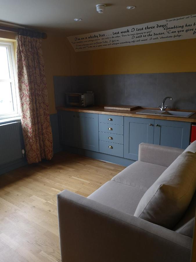 Star Inn Stroud  Luaran gambar