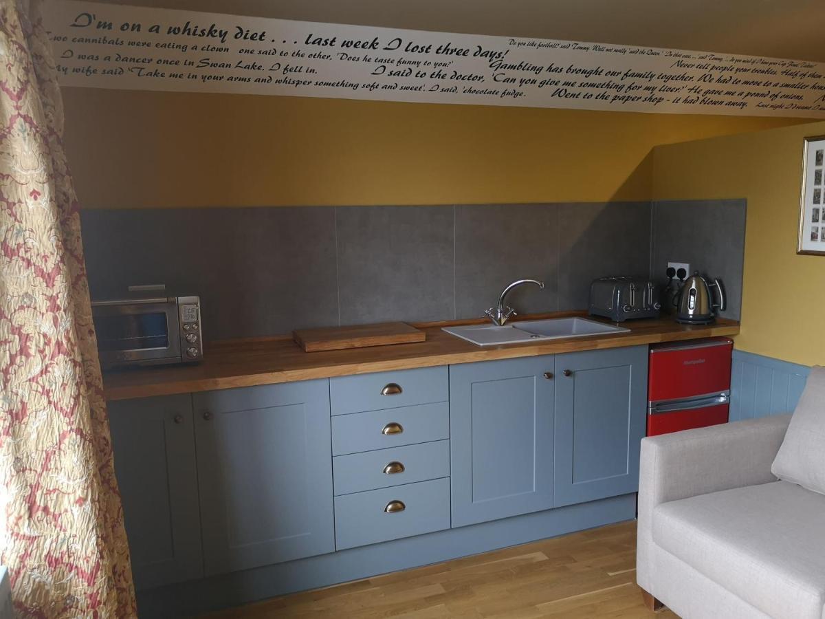 Star Inn Stroud  Luaran gambar